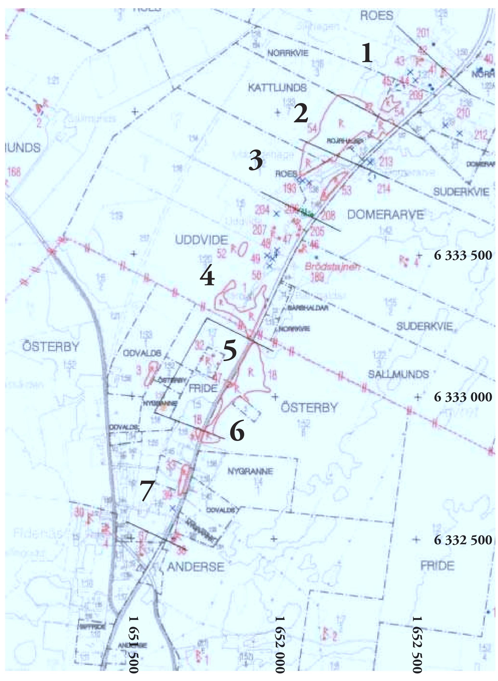 Fig. 2:2 Excerpt from the Economic Map of 1980 sheet 5)6a FIDE with property names and boundaries, Registered Ancient Monuments and cemetery section divisions. Scale |:10 000. © Lantmiateriverket i Gavle 2002. Permission M2002/2214. 