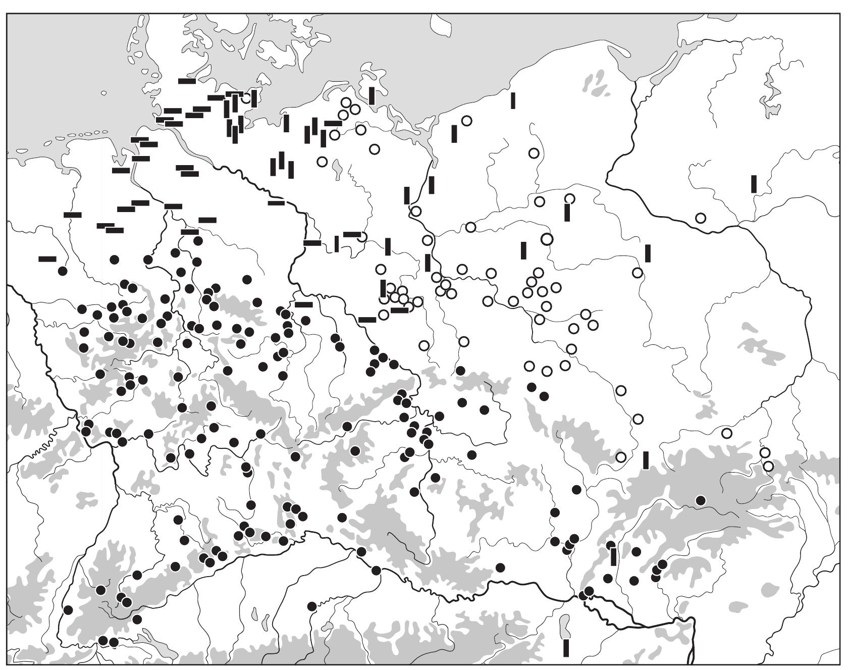 Fig. 5. Different construction methods of fortification ramparts, 8th to 11th centuries. (@) dry masonry wall from quarry stones; (OQ) embankment of field stones; — walls of sods; | vertical planks (redrawn after Henning, ‘Ringwall- burgen und Reiterkrieger’, 25 fig. 3). 