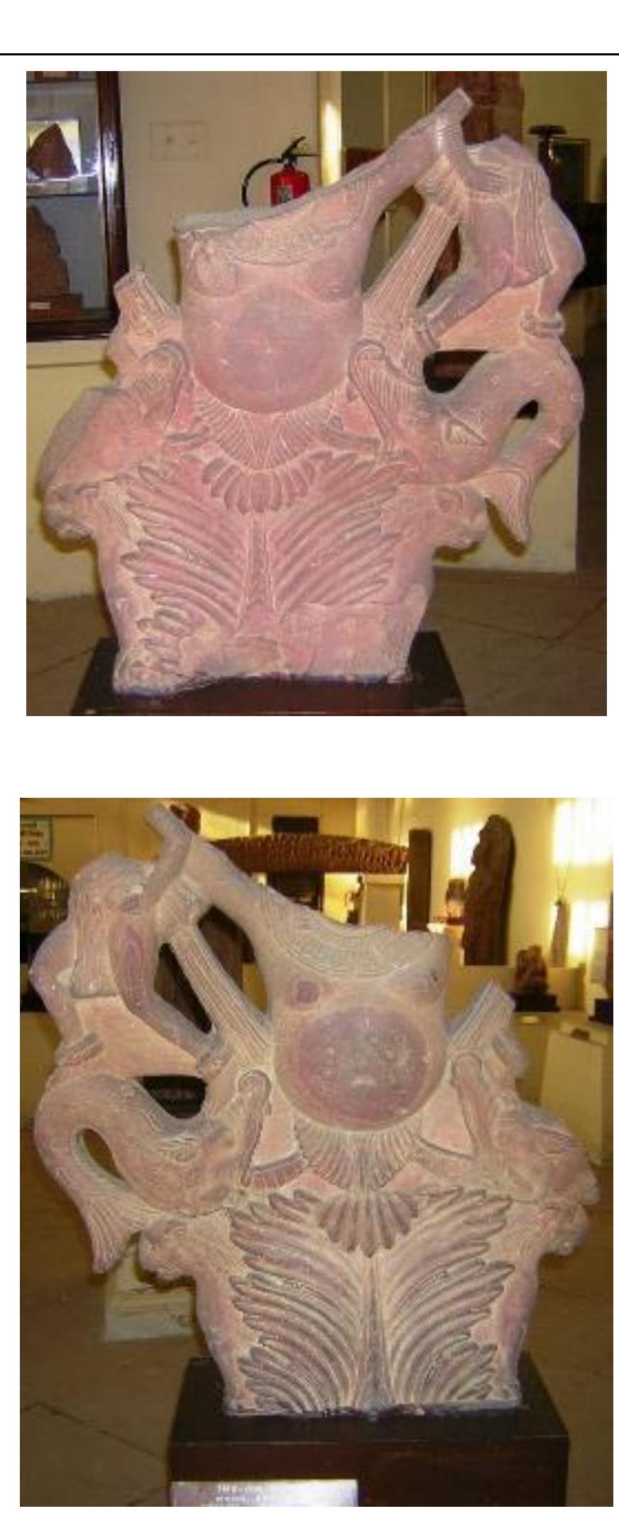 Fig. 14ab. Pillar capital from Chamunda Tila, Mathura (G.M.M., no. 72.7), front and rear view. Photos: Vinay K. Gupta. 
