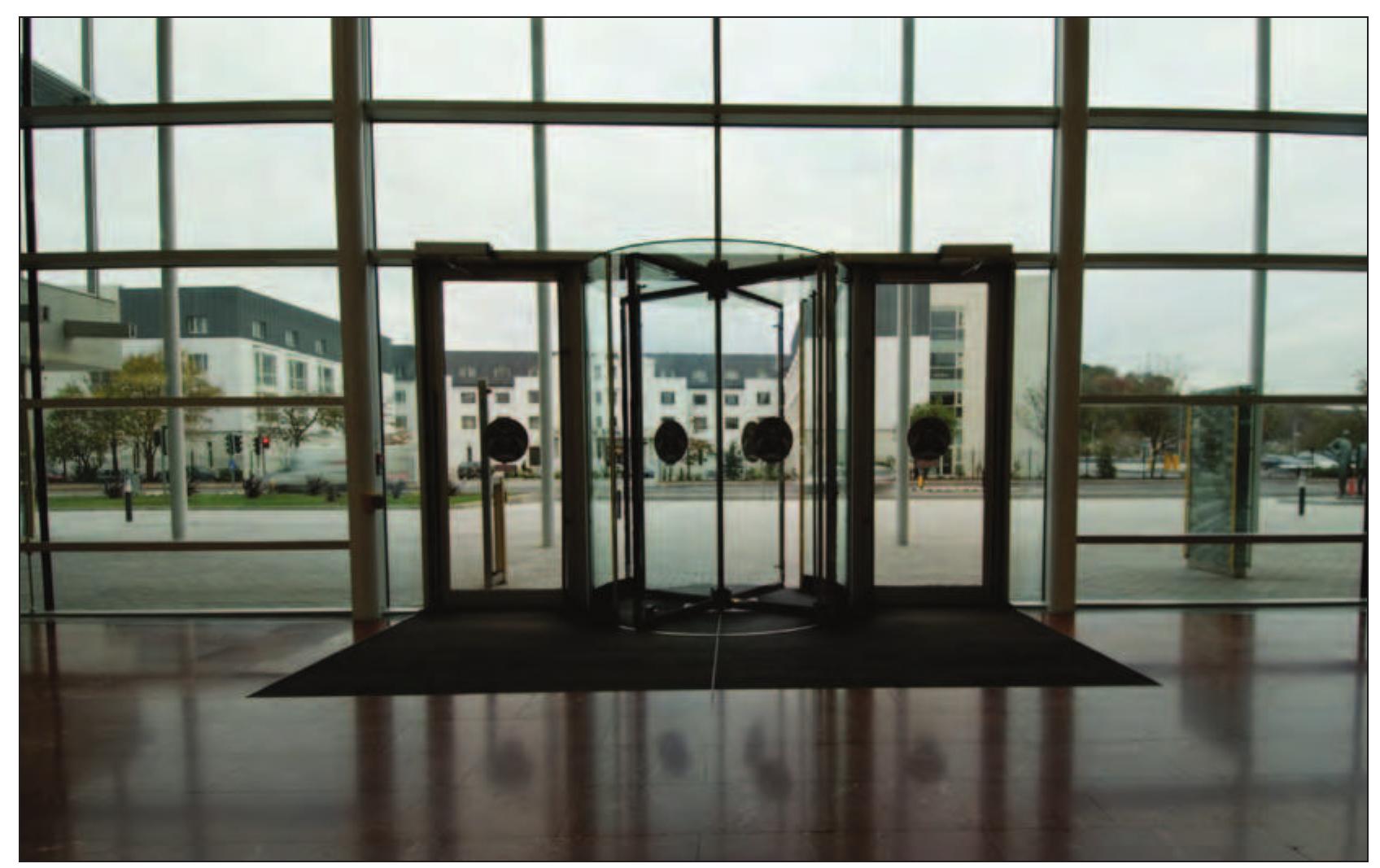 Image 2.19 example of revolving door with a hinged automatic