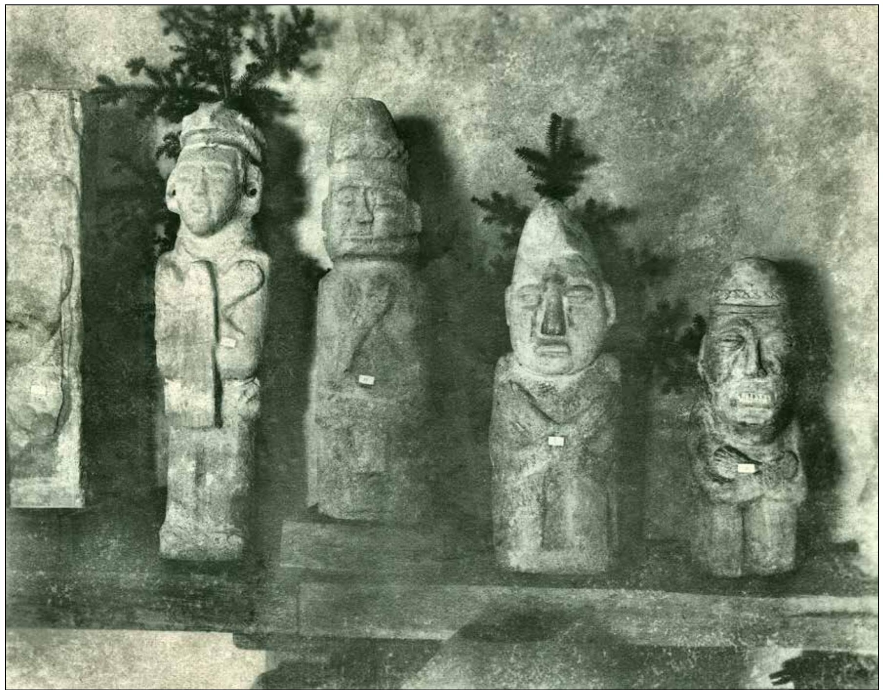Chinkultic stela 11, photographed by richard ceough in 1945