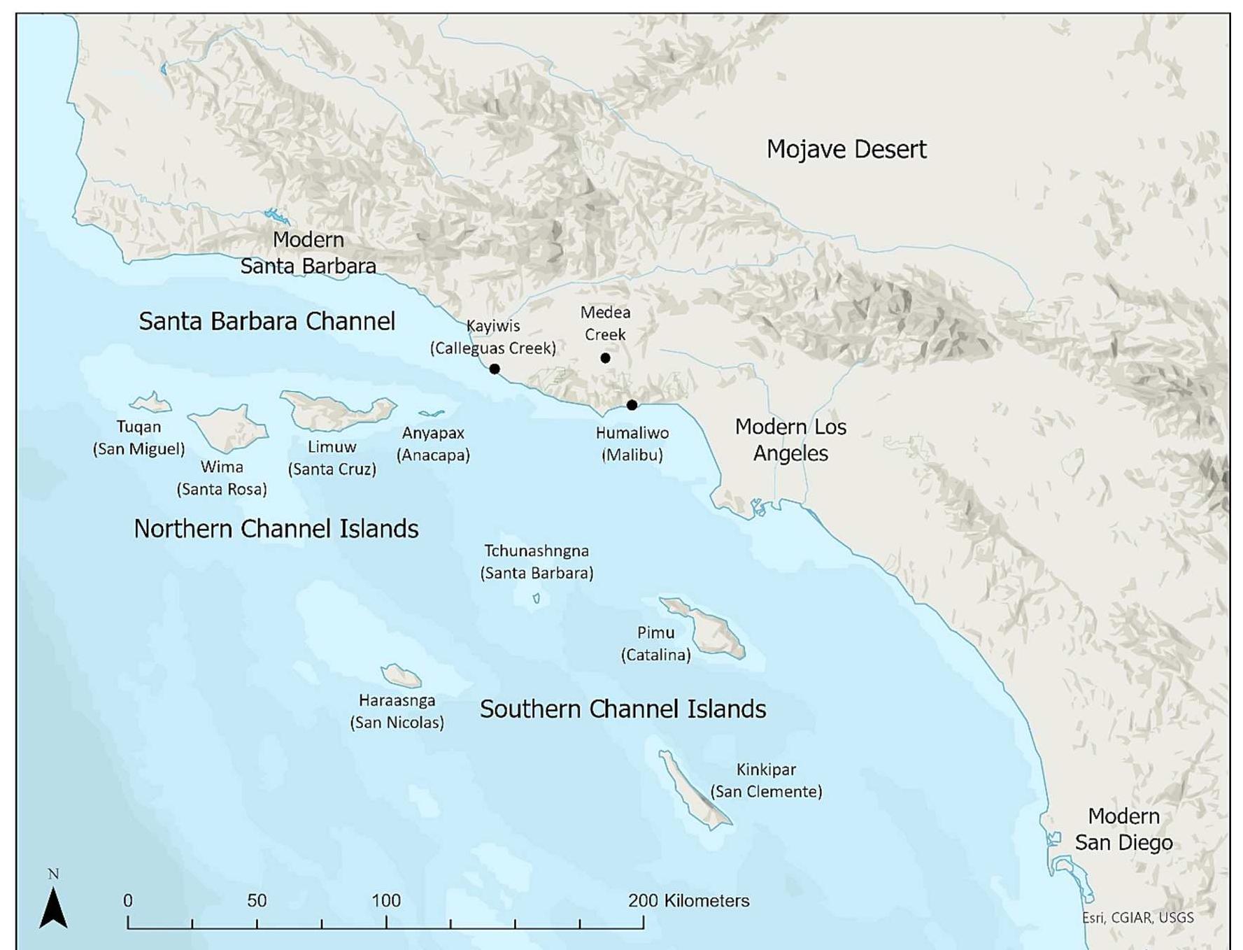 The past several decades of research in southern California have established the Late Period and Historic Period Chumash as one of the most canonical examples of hunter-gatherer complexity found in the archaeological literature (Arnold, 1992; Arnold, 2001; Kennett, 2005; Gamble, 2008; Gamble, 2020; Gill, Fauvelle, and Erlandson, 2019). The Chumash lived on California’s Northern Channel Islands, the adjacent mainland between Pismo Beach and Malibu, and interior mountain and valley regions (See Fig. 1). Although characterized by considerable environmental variability, the overall region can be described as having a “Mediterranean” climate with cool winters and dry, hot, summers (Smith, 1976). This environment provided abundant marine and terrestrial resources including fish, mollusks, plant foods, and both marine and terrestrial mammals (Fauvelle and Somerville 2021a; Fau- velle and Somerville 2021b). The region was first inhabited during the Terminal Pleistocene, with sites on the Channel Islands including some of the earliest in North America (Erlandson et al., 1996; Erlandson et al., 2011; Johnson et al., 2002). But during the Late Period, large pop- ulations were living in major sedentary villages located primarily on the  Fig. 1. Map of southern California’s islands and coasts with locations of places discussed in the article.  2005; Gamble, 2020). The sewn plank canoe, one of the most complex forms of watercraft ever developed in North America, was in use by at least 500 CE (Gamble, 2002). Use of the plank canoe led to increasing levels of transport and trade throughout the region and was likely an important mechanism for the concentration of power in an increasingly small group of elites (Arnold, 1995; Gamble, 2002; Fauvelle, 2011; Fauvelle and Perry 2019; _Fauvelle and Perry 2023; Fauvelle, 2013; 