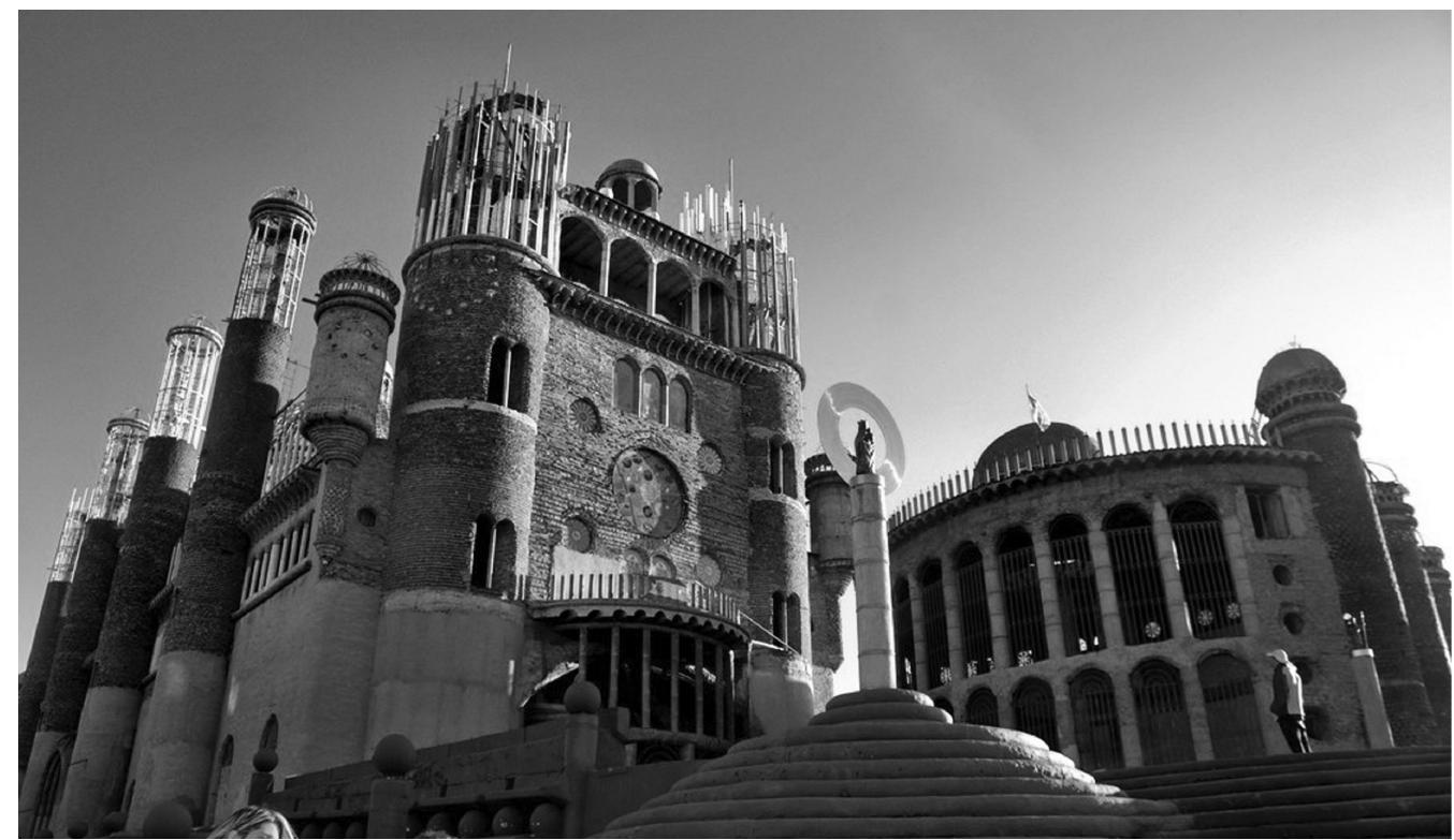 ©6.4 The unfinished “cathedral” of Mejorada del Campo (Madrid, Spain). Photograph by José Javier Martin Espartosa. Image released by author on the open domain through Flickr: https://www.flickr.com/photos/druid  abruxux/40057571202 