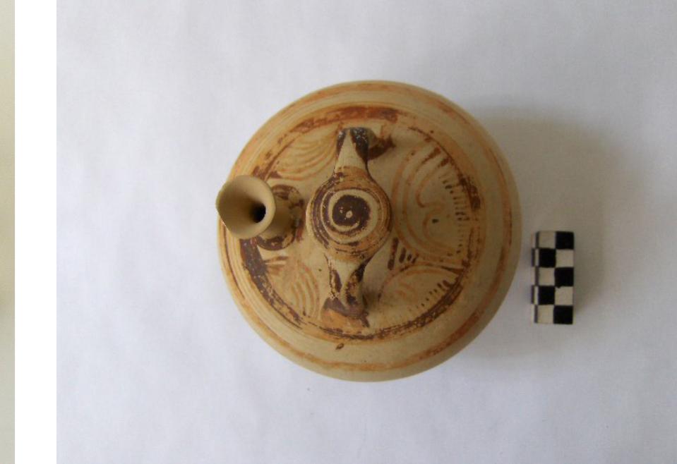 Fig. 12. 1 195 stirrup jar from Diasella. 