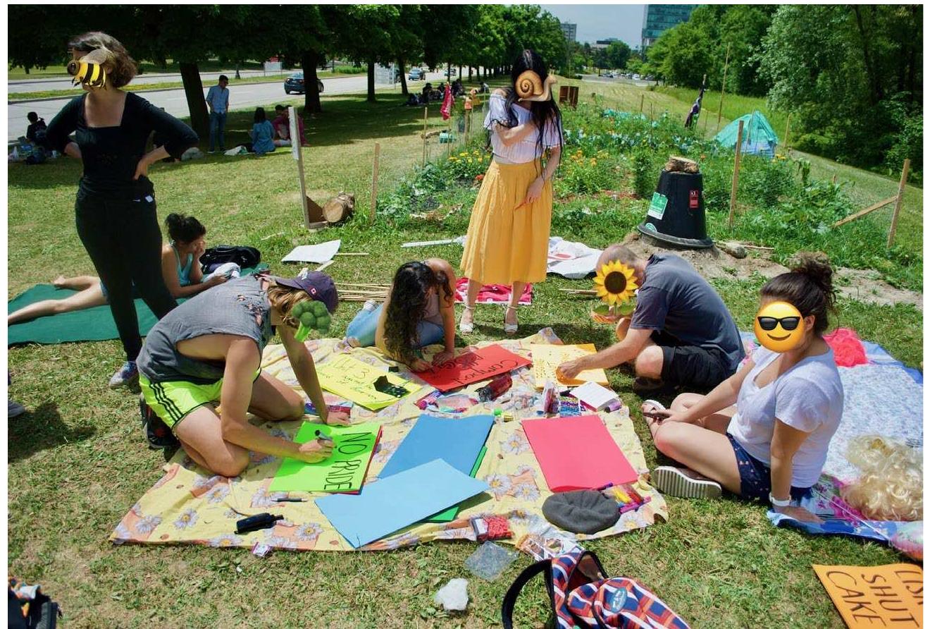 By early June, the BGG was becoming a key site for widening our responses to the aporias of the strike. As we came to know and trust each other through the slow work of tending to the garden, we began composting. Announcing the university’s “Pride Month” events, President Rhonda Lenton tweeted her congratulations to the right-wing Premier- elect, Doug Ford. The BGG responded by organizing Str*ke Pride, a workshop and a counterdemonstration that adapted tactics and aesthetics from global transfeminist movements. Our capacity to turn this political nihilism into a colorful counterdemonstration nourished and expanded the practice of engaged solidarity. 