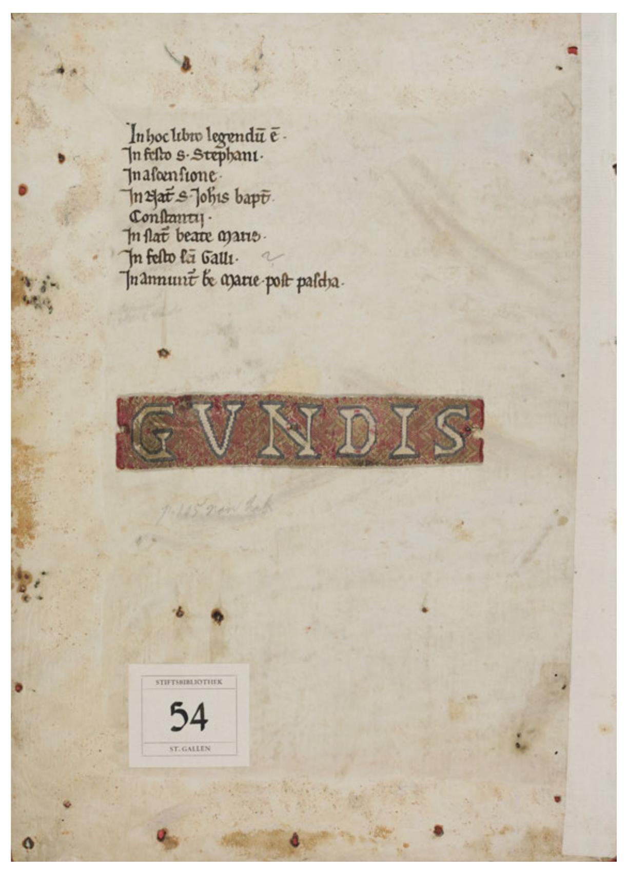 Fig. 4: Inner front cover with high medieval list of pericopes, St Gall, c. 900. St Gall, Stiftsbibliothek St. Gallen, Cod. Sang. 54. © Stiftsbibliothek St. Gallen. 