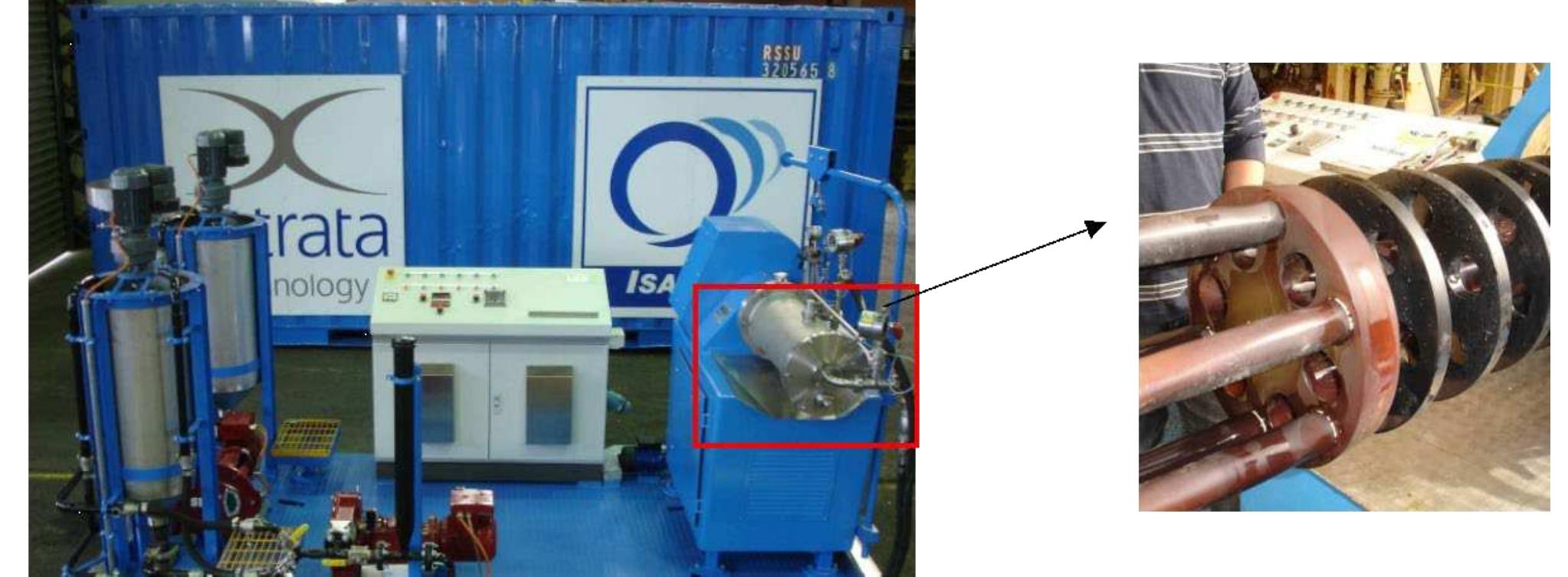 Isamill Inner Structure Pilot scale m20 and its internal structure (on the right).