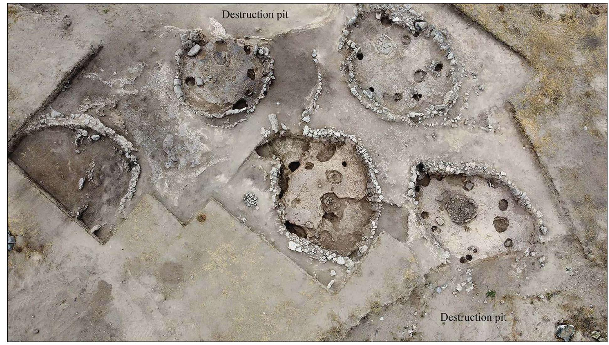 Figure 3. Aerial view of structures and buildings at Balkli (figure by Balikh research project). 