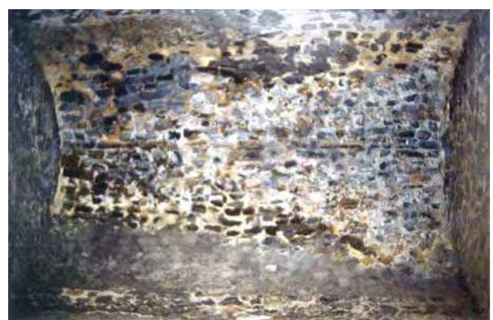 Fig. 4.40. Salination and black deposits problem on the vault of Space #9 