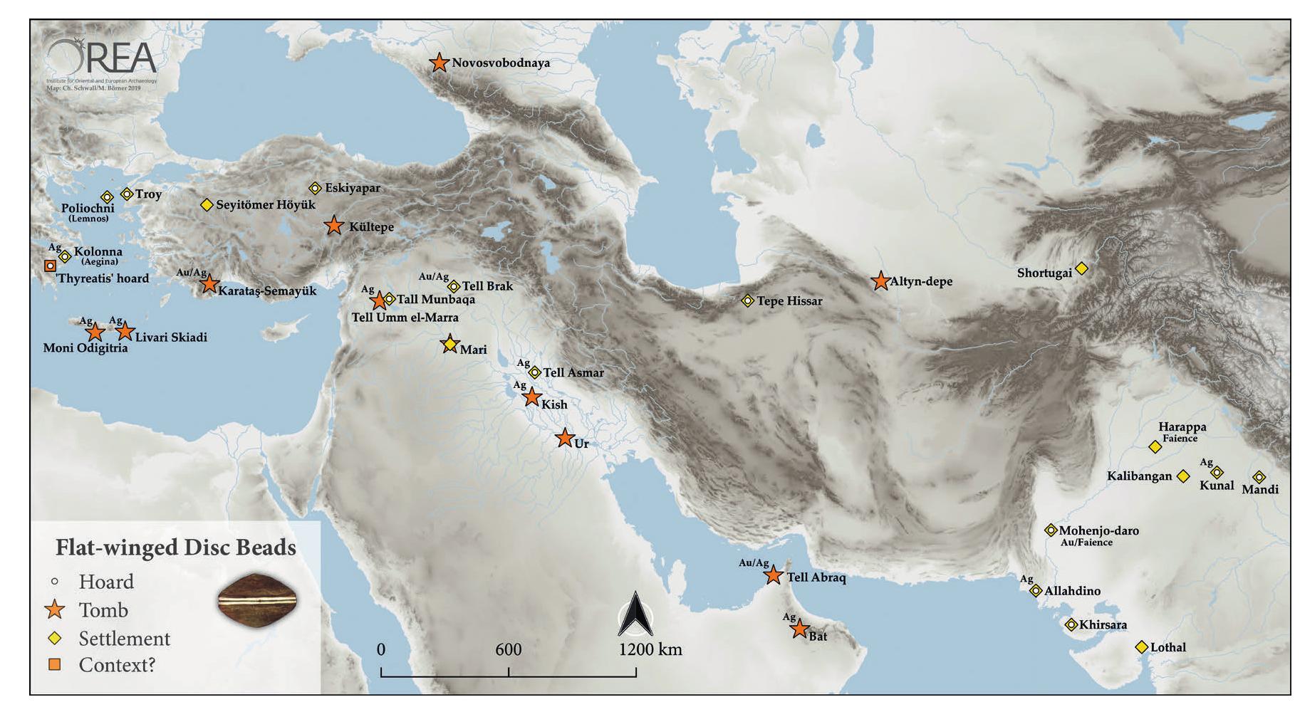 Fig. 2. Distribution of flat-winged disc beads made of gold (Ag=silver, Au/Ag=gold & silver; map: M. Bérne Ch. Schwall/OREA; flat-winged disc bead: after Collins 2003b, 232, fig. 158d) 