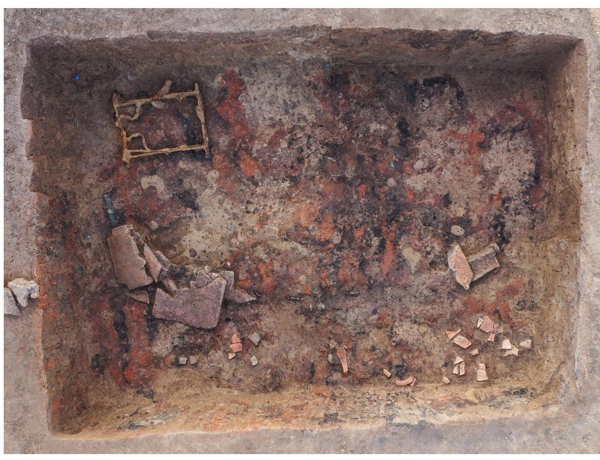 (PDF) The Arnsburg Tumulus and the Imagined Underworld – Bathing and ...