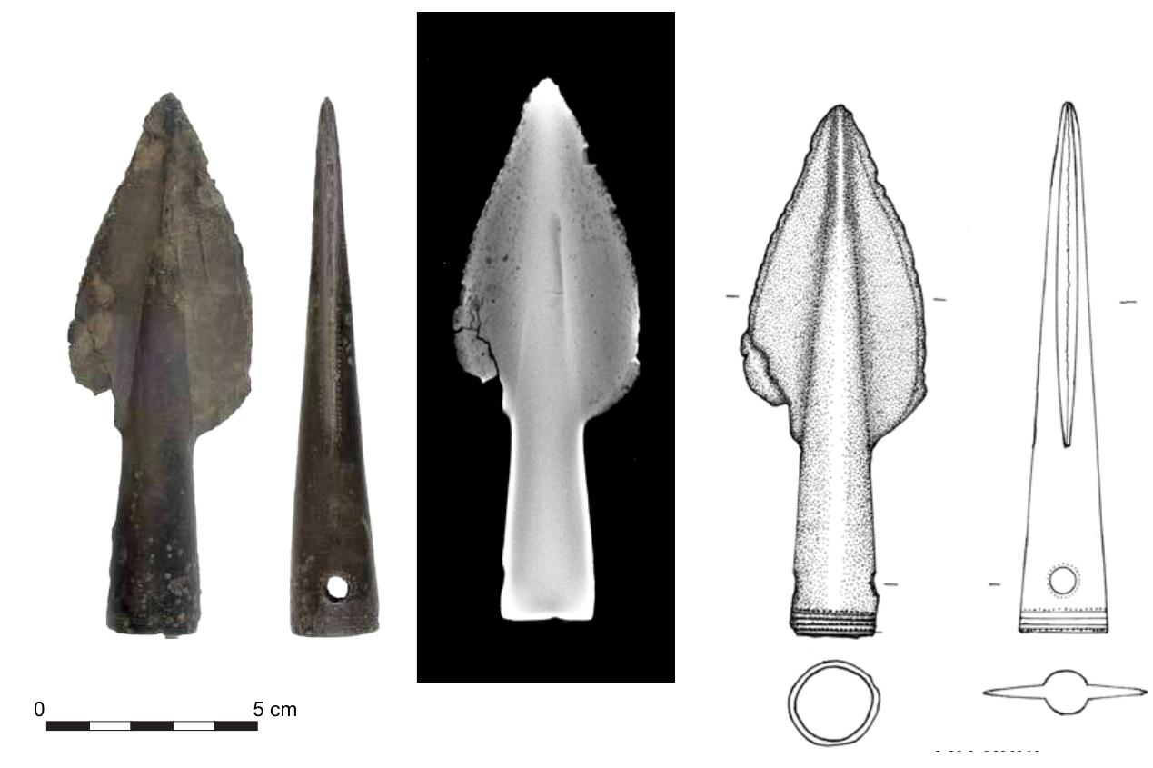 Figure 3. Photographs (left; G. van Oortmerssen), X-ray photograph (middle; G. van Oortmerssen) and object drawing (right; H. Steegstra) of the Twisk Tréboul spearhead (DB 3065).  Tréboul spearheads and their distribution  onservation and Material otuales (LUM) or the Groningen institute or Arcnaeoiogy. rirst he object was drawn by the third author, and thereafter photographed in its untreated condition, and X-ray photographs were taken by van Oortmerssen (fig. 3). The contents o! he shafthole were investigated (infra) and the object treated to prevent (future) oxidation  The total length of the spearhead is 12.9 cm, with a blade length of 8.3 cm and @ naximum width of 4 cm. The shaft measures 4.6 cm and ends in a socket with a diamete1 yf 2.15-2.3 cm. The base of the socket is decorated with at least four incised horizonta ines, interspersed with zones of pointillé decoration. Above this decorated zone, two peg .oles are situated, each again decorated with a pointillé circle. The blade is droplet-shaped vith a distinct bevel at 2-3 mm from the blade’s edge - in part damaged or corroded. Tc me side of the shaft, a major crack is visible on the exterior and X-ray photograph. A mall fragment is probably missing from that part of the blade. At the transition of the lade to the shaft, there are lines of pointillé dots marking this transition. Typical for all ‘réboul spearheads (fig. 4), a narrow blade-rib protrudes from the shaft towards the tir f the blade. Based on decoration, the spearheads from Witharen (DB 1037) and the one rom the Scholz collection (DB 1807; unknown provenance) are fitting comparanda: both ylades show a pointillé line at the transition of blade to shaft, and both have a decorated ocket. Unlike the Twisk example, DB 1037 and DB 1807 have two to three separate zone: f horizontal lines and no pointillé on their shaft. 