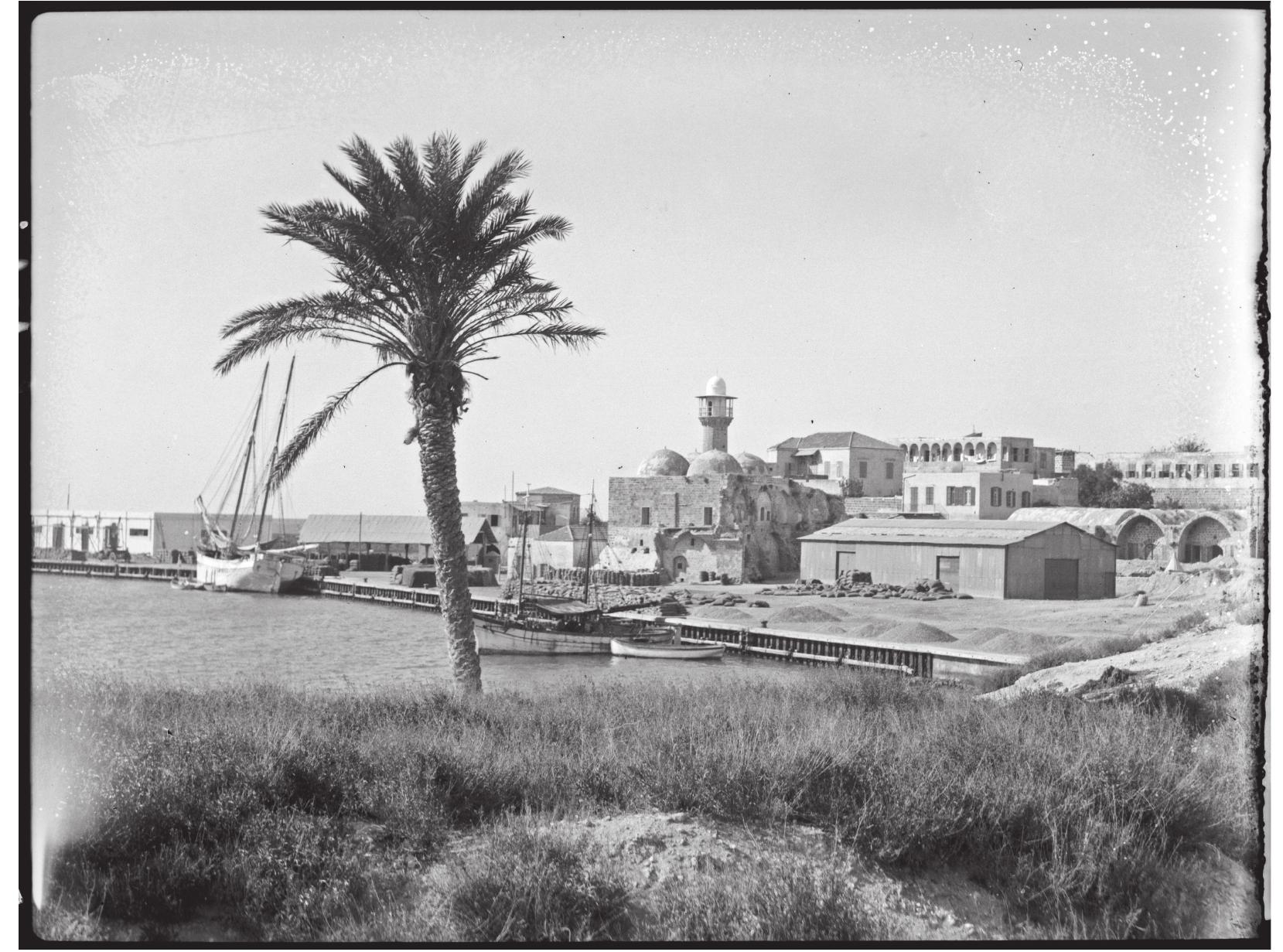 Based on the results of fieldwork and surveys in the ancient cities of Syria during the 1920s and 1930S, attempts were made to categorize the cities of the region and to describe the features and char- acteristics of the Near Eastern city. The aim was to create universalizing models of the Islamic city. Contemporary politics heavily influenced these attempts. The French and English occupation of the Near East prompted an increasing interest in the oriental, Islamic city. An important impetus was the need felt to understand the physical and social fabric of cities in this region in order to develop adequate and efficient strategies of ruling and administering the recently gained territories (Neglia 2008).   the French historian and orientalist Jean Sauvaget, published in 1934 (Sauvaget 1934). In this article, Sauvaget analysed the sparse remains of ancient Laodikeia by the Sea in order to reconstruct the street grid of the city. This was, however, only the pretext for a much more ambitious undertak- ing. Departing from Laodikeia, he made general assumptions about the urban layout of most of the Hellenistic cities of Syria. He later refined and expanded his work and published separate articles on the layout of the cities of Beroia and Damascus (Sauvaget 1941; 1949). The aim of his studies was to examine the changes in urban layout over time and the origin of the Islamic city. 