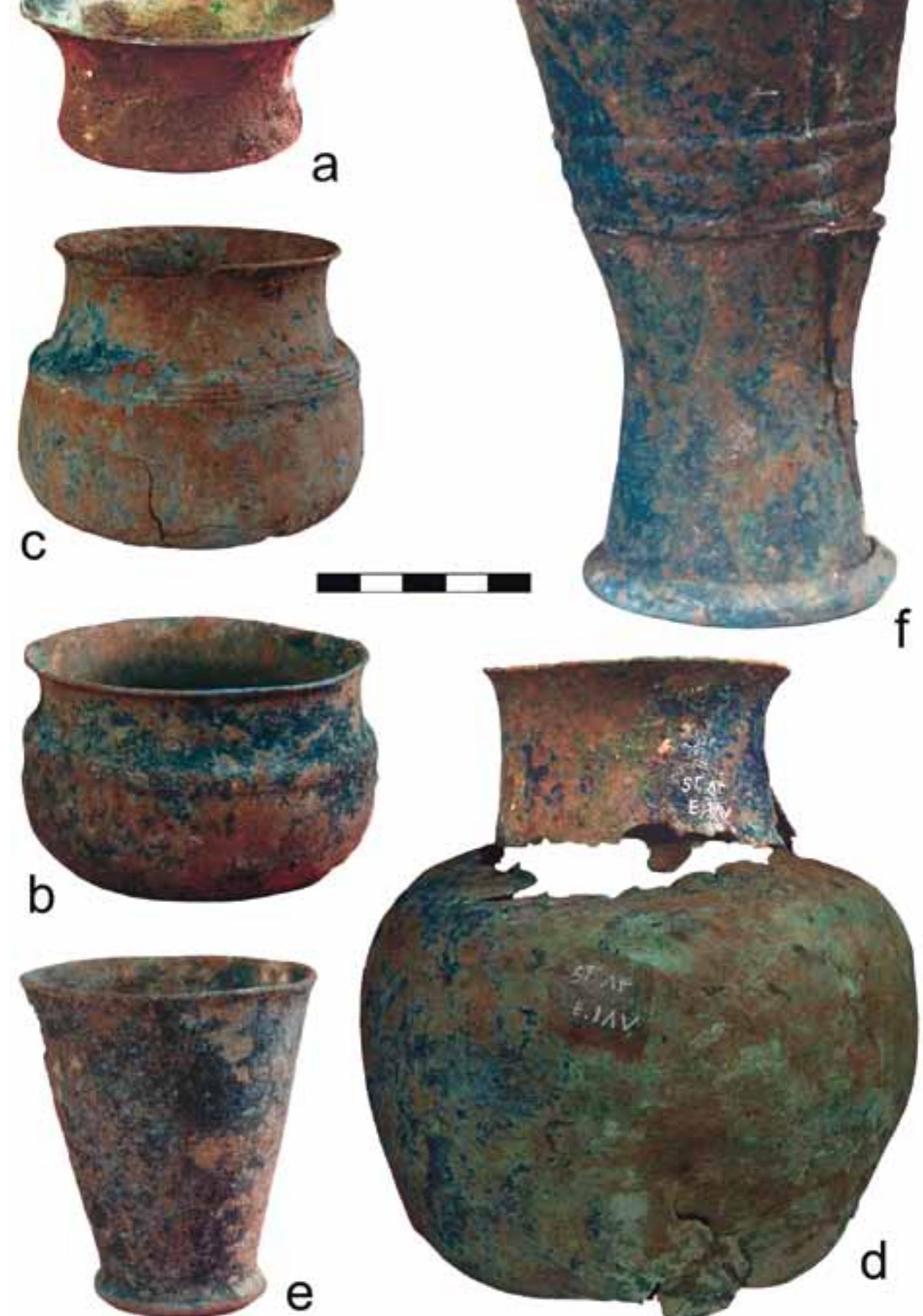 Fl. 1. selection of bronze vessels found during the 1* excavation season at Sangtarashan. a. ST84 E.091; b. ST84 E.092; c. ST84 E.098; d. ST84 E.187; e. ST84 E.090; f. ST84 E.104. 