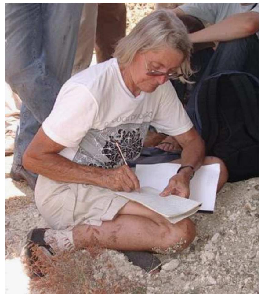 Fig. 3. Taking notes at the site of ‘Ubediya, Israel during the workshop on ‘Large Cutting Tools’ in July 2005. (Photo courtesy: Gonen Sharon.)  Fig. 2. Visiting the site of Morgaon, Maharashtra (India) in February 2003. (Photo courtesy: Naama Goren-Inbar.) 