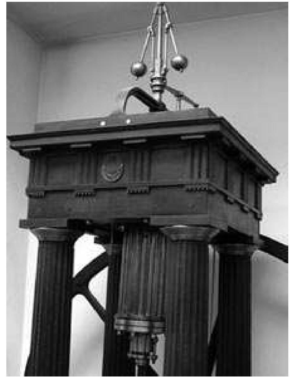 Figure 1: The steam engine as a ready made museum piece.  propose new ones.  This is a talk about museography. Or rather about the master narratives presented in science and technology museums. It is a talk about their politics of display which I believe is partial, harmful and outdated. It is a talk about how we could change these narratives. But first of all, since I have hardly any experience in the field of museography I want to apologise to museum people if what I say appears to them a bit naive. I will not study the ways these new narratives can be put into practice in the concrete space of the museum. The (numerous) images I present here are only poor substitutes to this work which can be achieved in situ only. The aim of this paper is different, more abstract in a way. What I will do is to use my experience as an assiduous visitor of science and technology museums (and god knows how assiduous we have been in visiting science museums for two months across Europe!) to analyse the current master narratives of these museums and  propose new ones. 