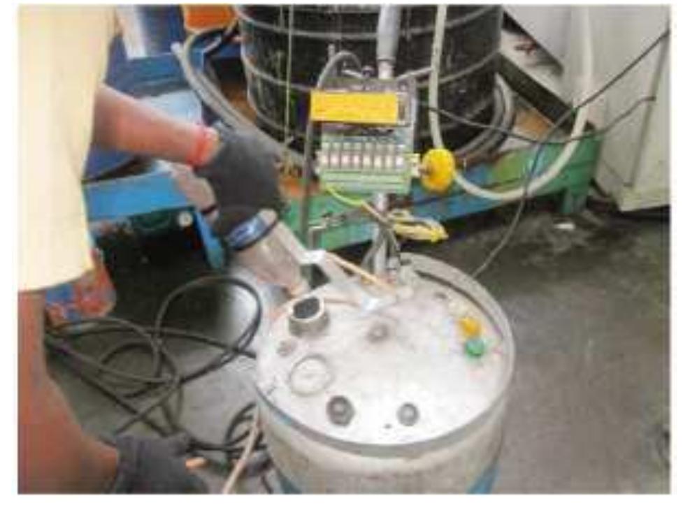 Prototype model of a clutch bleeding machine with the sensor