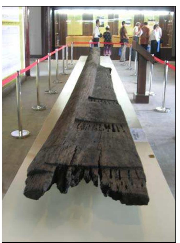 The 11m rudder photo: s.ward 2005.