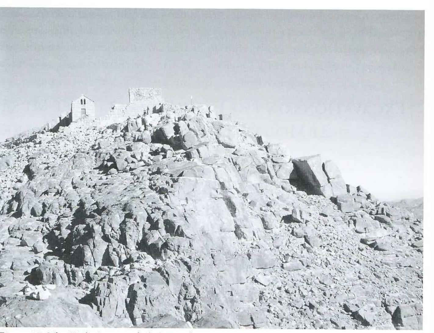 Catherine (Jebel Katrin, Arabic for ‘Mount Catherine’) is located in the south. According to tradition, angels deposited the body of the saint on its summit, which at 2642 m above sea level is the tallest in the peninsula. Red granite predomi- nates throughout the region. Since granitic soil does not retain water, periods of rainfall, which are not infrequent due to high altitude, are characterized by violent torrents. Since ancient times, a dense network of natural or manmade canals has been channelling these torrents into labouriously cultivated small gardens.’ 