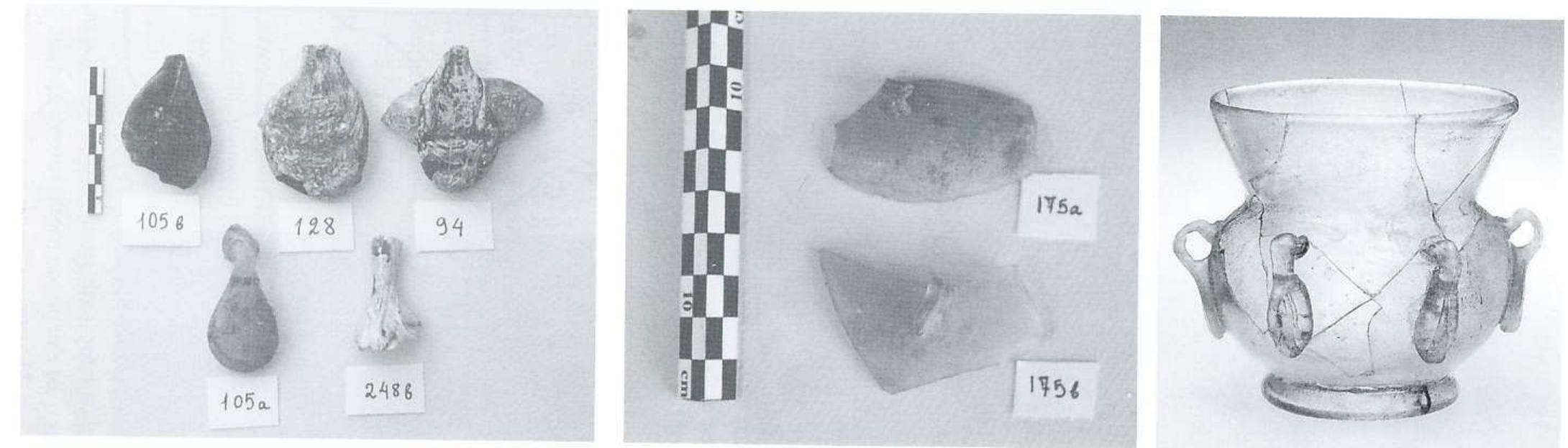 Figure 35, Fragments of Islamic ‘mosque lamps’, mid-eighth—-twelfth century, compared to a mosque lamp from Nishappur, tenth—eleventh century. S. Carboni , “AgxatoAoyucéc aAvaoKapées KAL WAAL] VaAAOLVOYIa’, in H vadovpyia twv SovAtavwy, exh. cat. (Athens: Benaki Museum, 2002). fig. 5. 