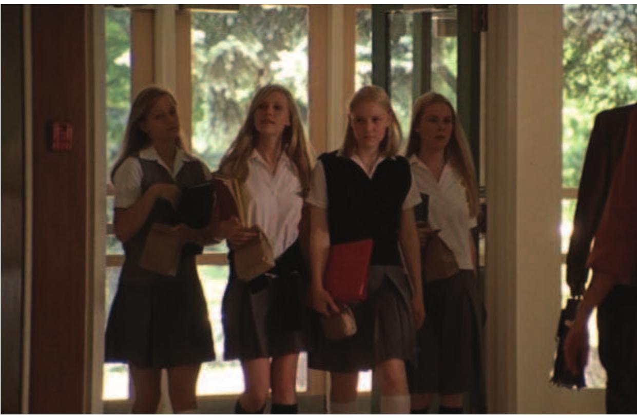 Figure 6: The Lisbon girls in school uniform.