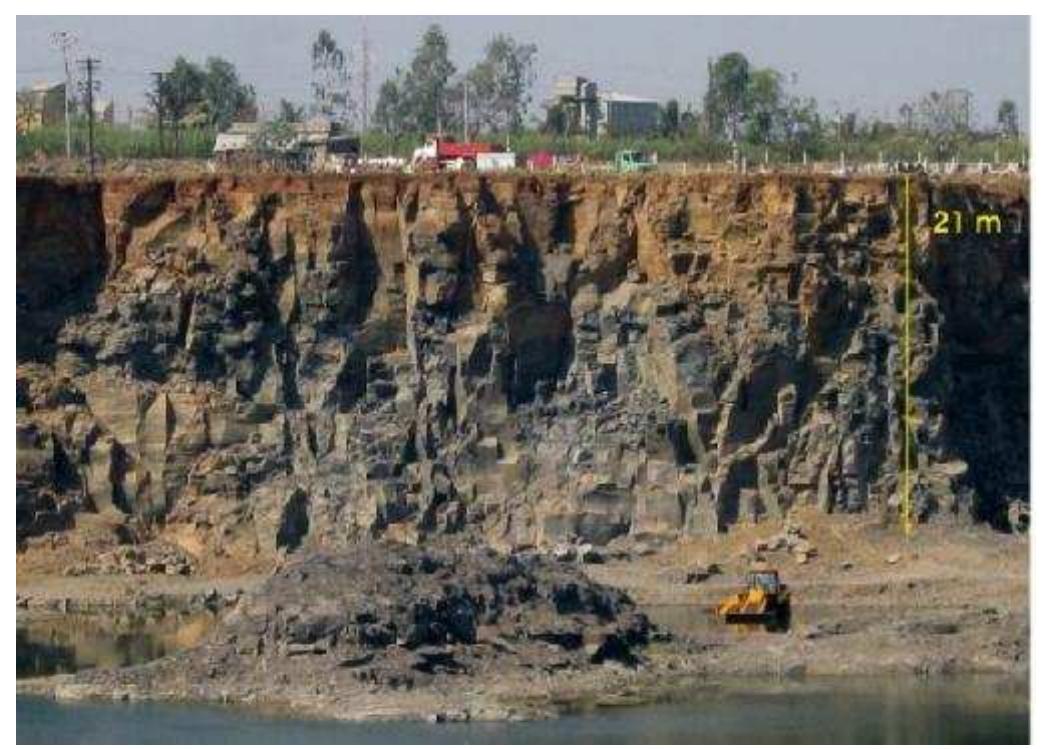 At chipri an abandoned quarry in the range of 21m depth (of
