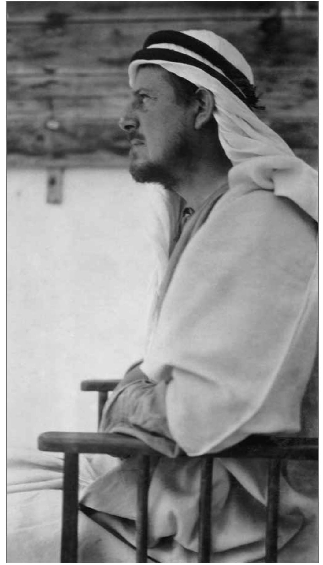 Figure 4: Bertram Thomas pictured in Oman (source: Royal Geo- graphical Society) . 