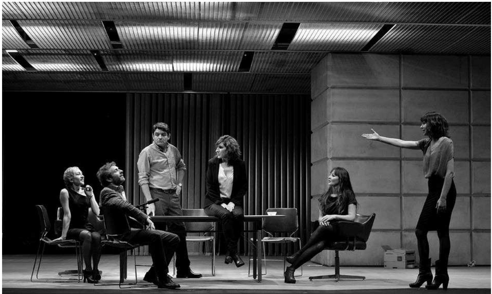 The opening scene of Alfredo Sanzol’s Aventura! at the Teatre Lliure. Photo: David Ruano/Teatre Lliure. 