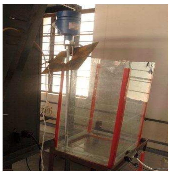 Calibration of capacitive level sensor