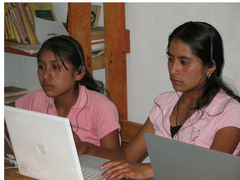 Ficure 10. Araceli Cruz Cruz and Alma Cruz Zurita doing text transcription, Cieneguilla June, 2008 (Photo by Emiliana) 