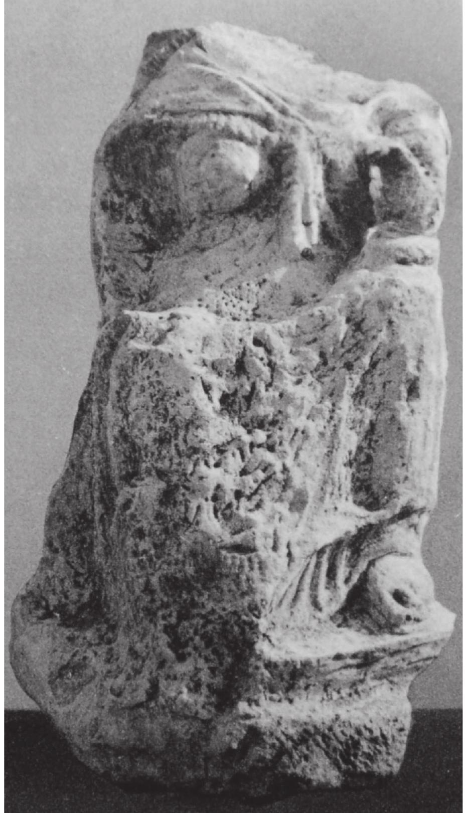 Fig. 2. Isis figurine from Hermupolis (Roeder 1940: pl. 14e). 