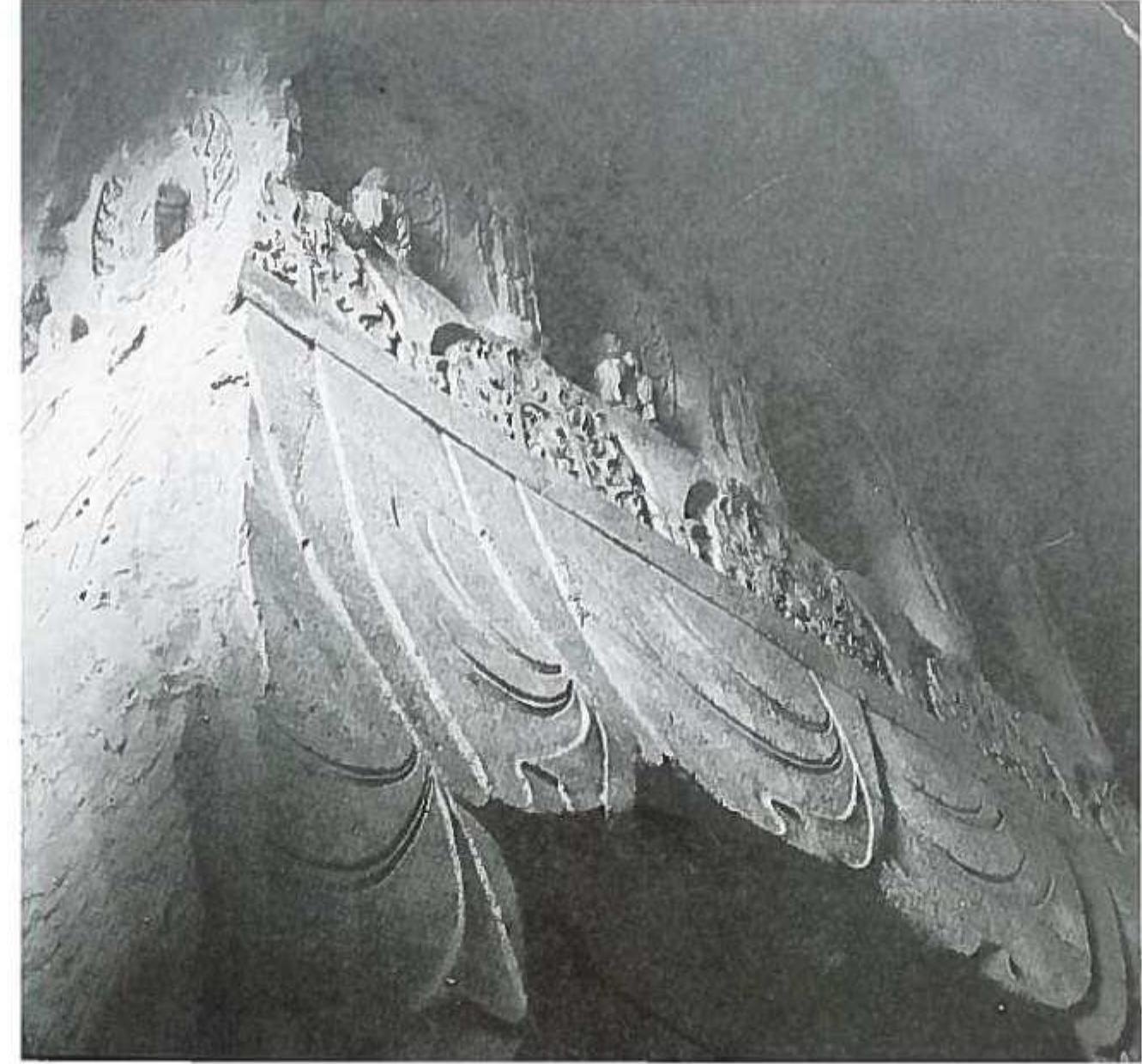 Northem Xiangtang. North Cave, upper part of the southern side of central pillar. (From Chen Mingda and Ding Mingyi 1989: 122, pl. 134). 