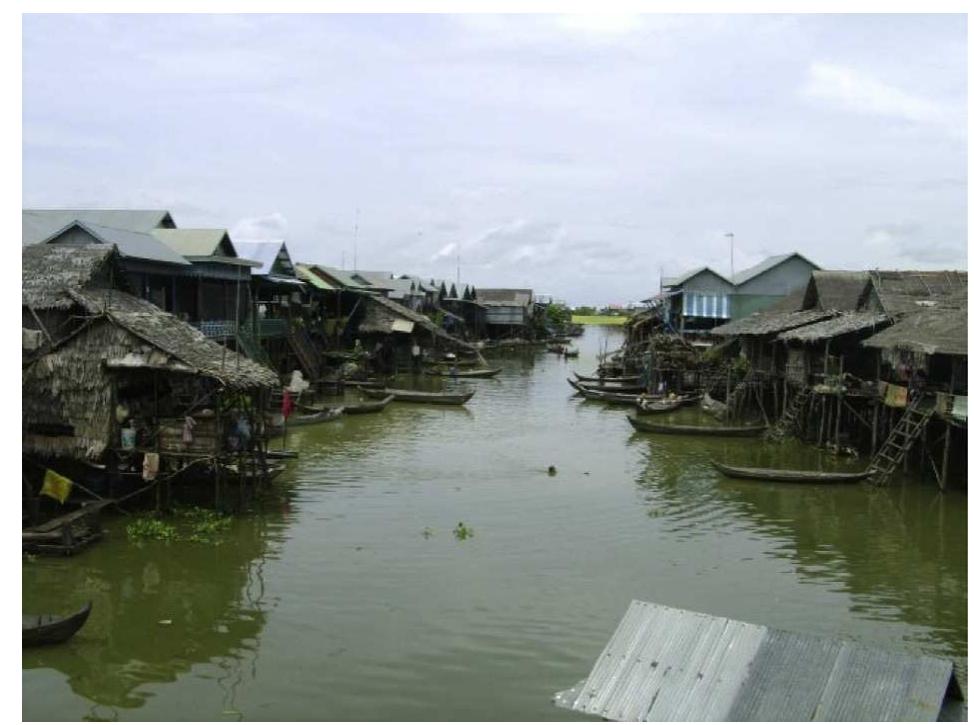 Fig. 2. Kampong Phluk during the wet season. Source: authors. 