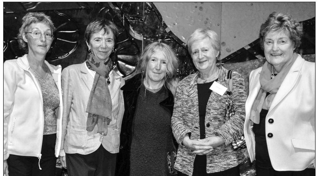 Forlíonadh 8 leathanach saor in aisce! - nós*, image size:1303x721