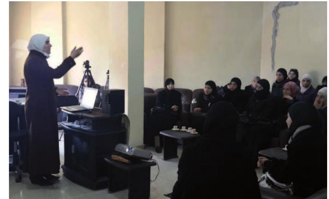 Women discussing their roles, rights and responsibilities at the first Women Conference in Ghouta in 2015. Photo: Hurras Network  Four women in Deir Ezzor, participating in the Planet Syria campaign. The campaign aims to engage people around the world in solidarity to stop the violence and extremism in Syria. Photo: Planet Syria 