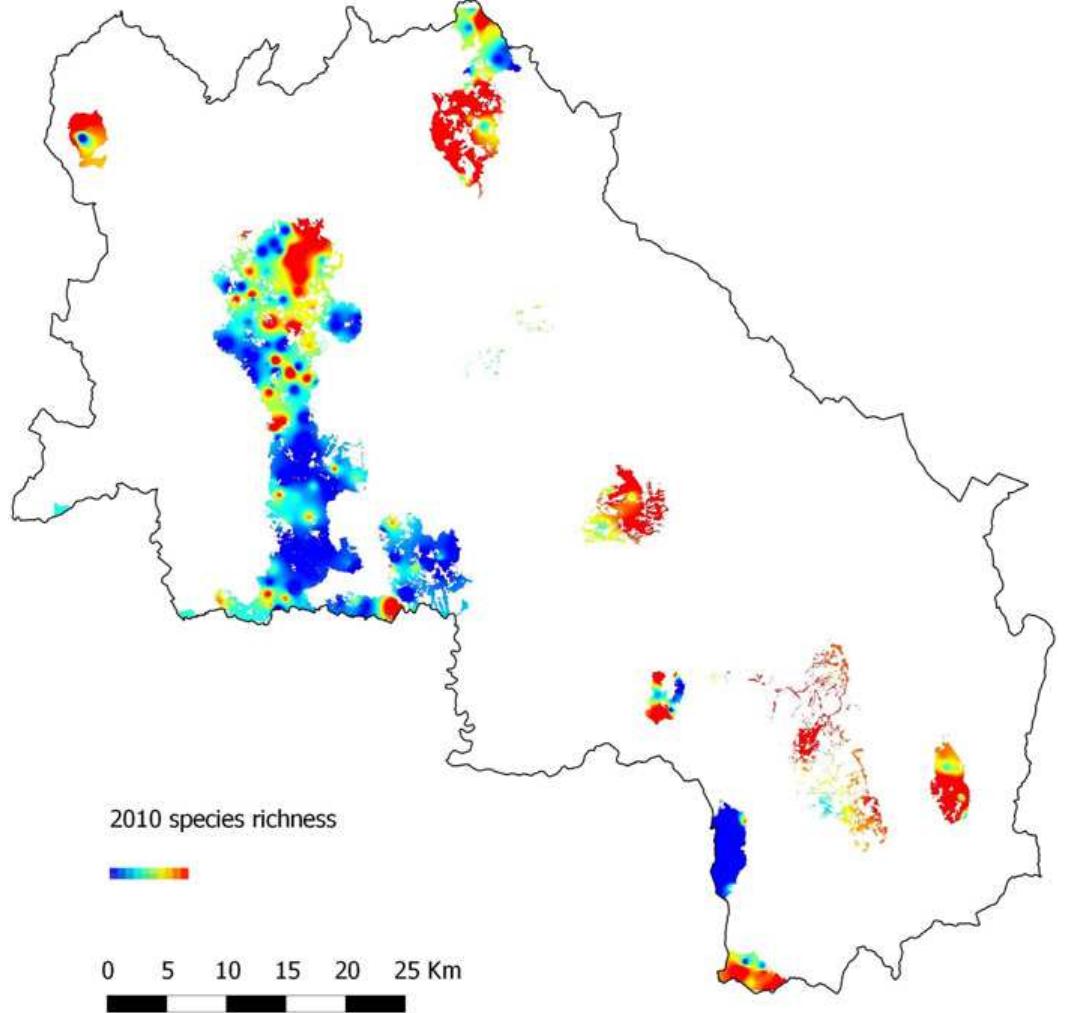 Map of standardized difference in species richness between