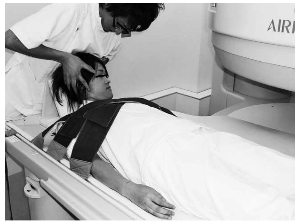 (PDF) Normal kinematics of the upper cervical spine during the Flexion ...