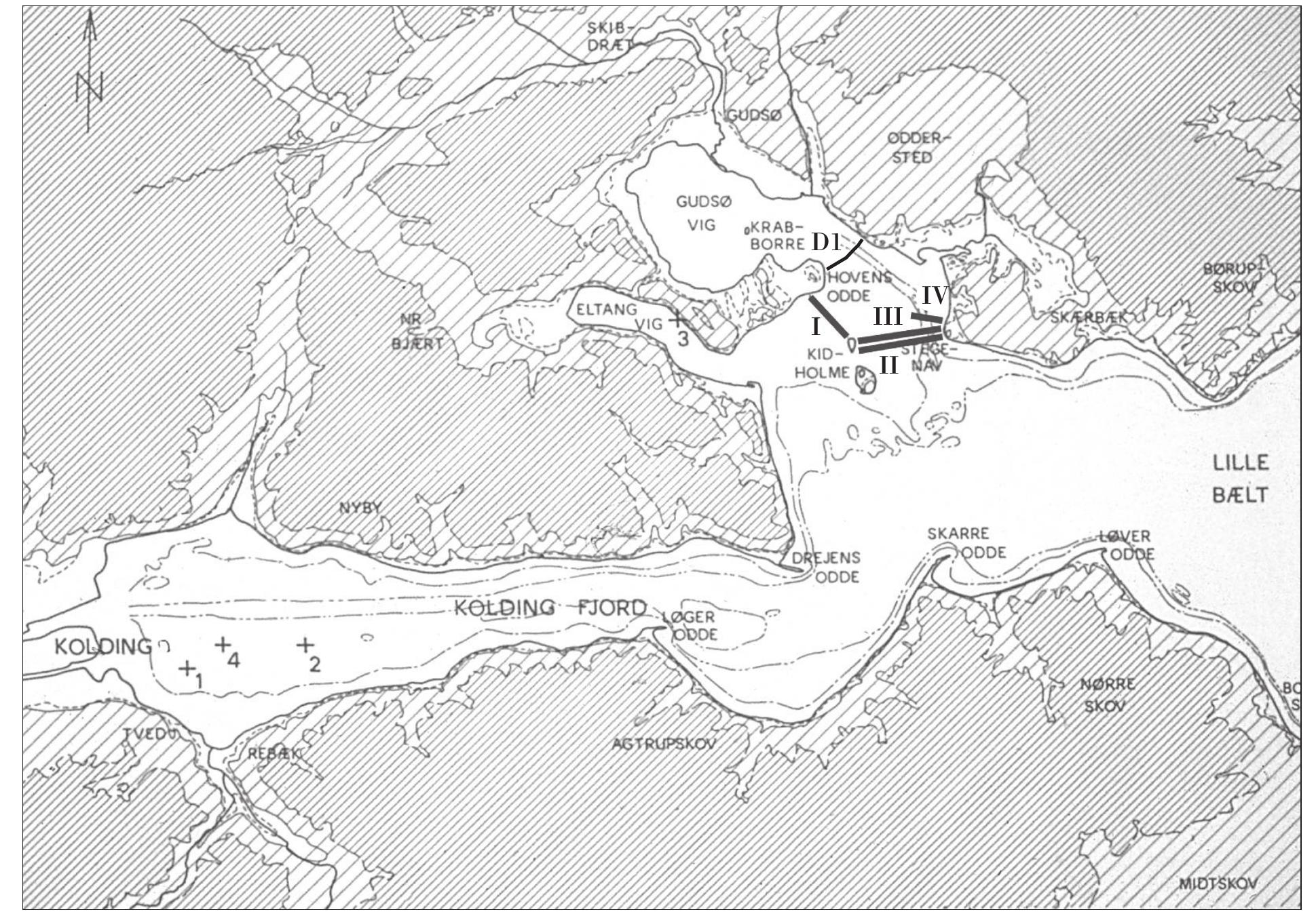 Figure 32. Gudso Vig in Kolding Fjord with barrages, drawn in. 1) Gudso Vig I. 2) Gudso Vig I. 3) Gudso Vig III. 4) Gudse Vig IV. 5) Anomaly consisting of tree trunks, structure D1.  ble laying. Two pieces of wood were taken up (Carbon 14 dating K-4486-4487).  Wood-anatomy determination and dating of Guds@ Vig 