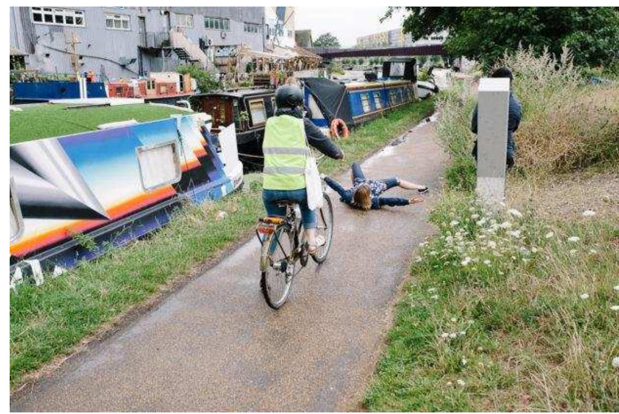 Escaping the Lawscape: material deviance. Photo © Luka Radek 