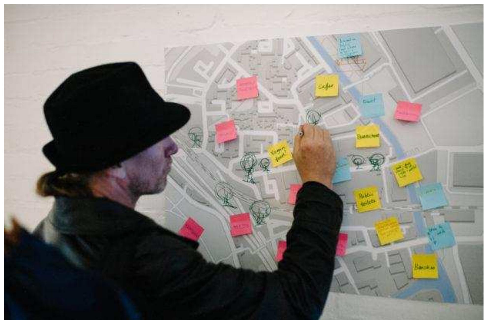 Cognitive mapping of participant journey taken through the lawscape. Photo © Luka Radek 