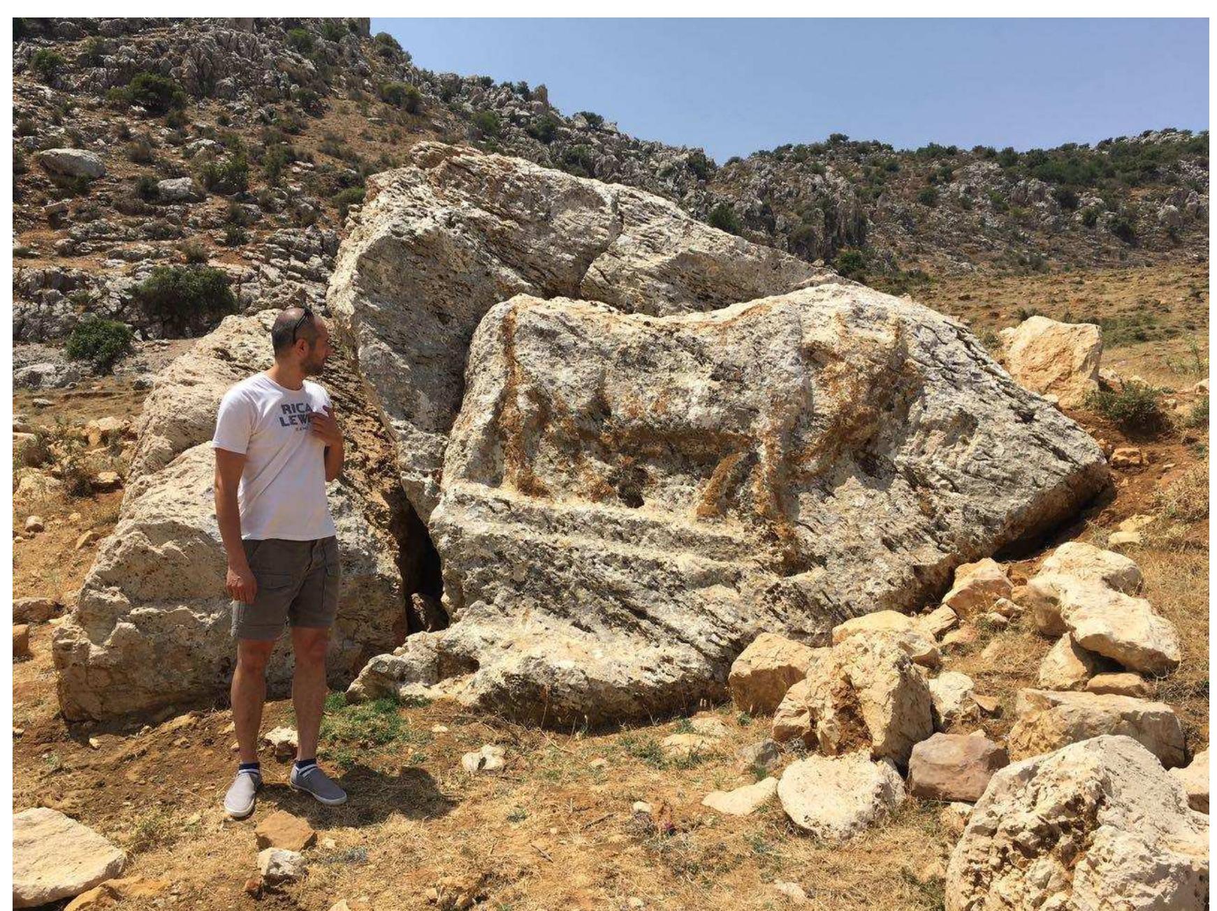 Figure 10. Photo showing the bas-relief known as Aain al-Ghadi (Qab Elias). 