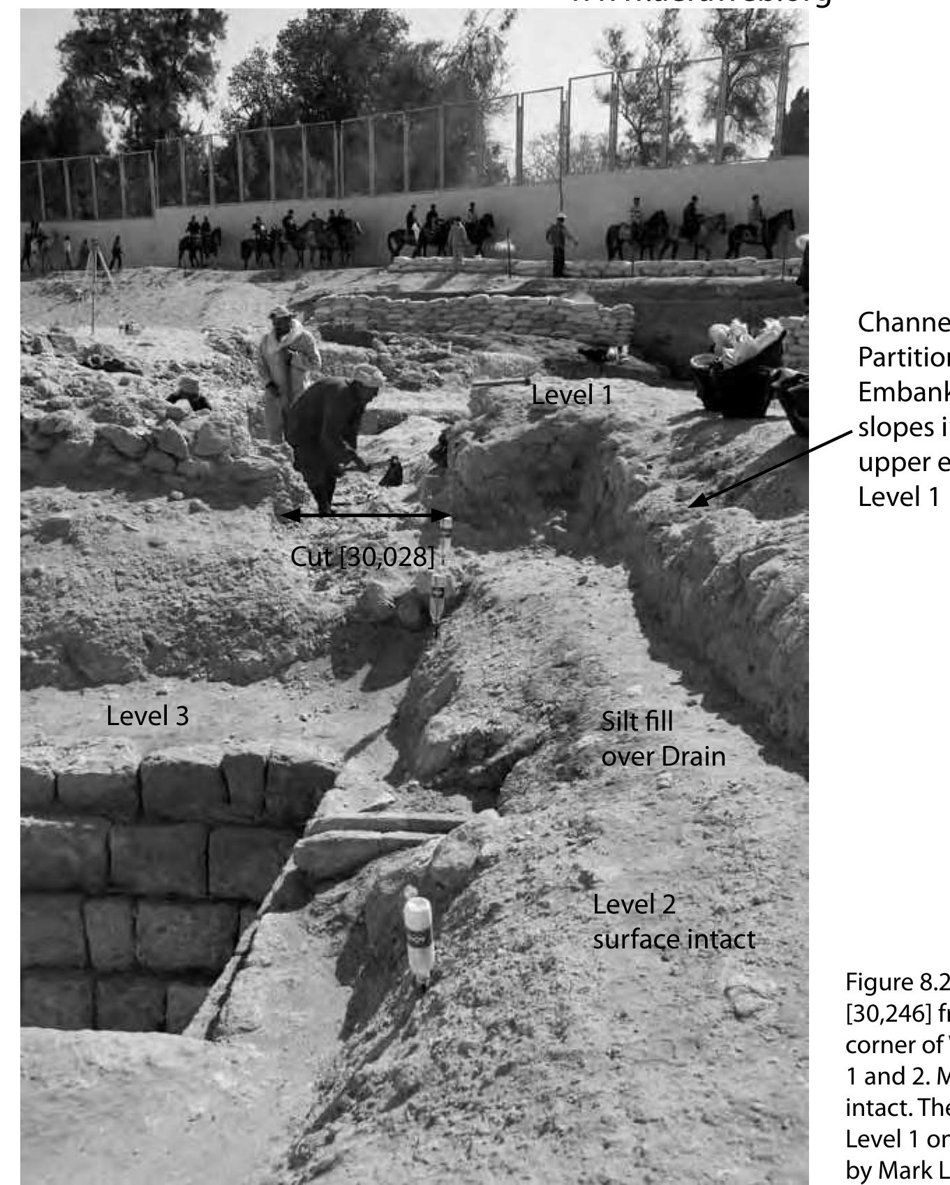 UNLIKELY ”LEATHER” PILOT GLASS CASE PDF) Giza Plateau Mapping Project Season 2009 Preliminary Report