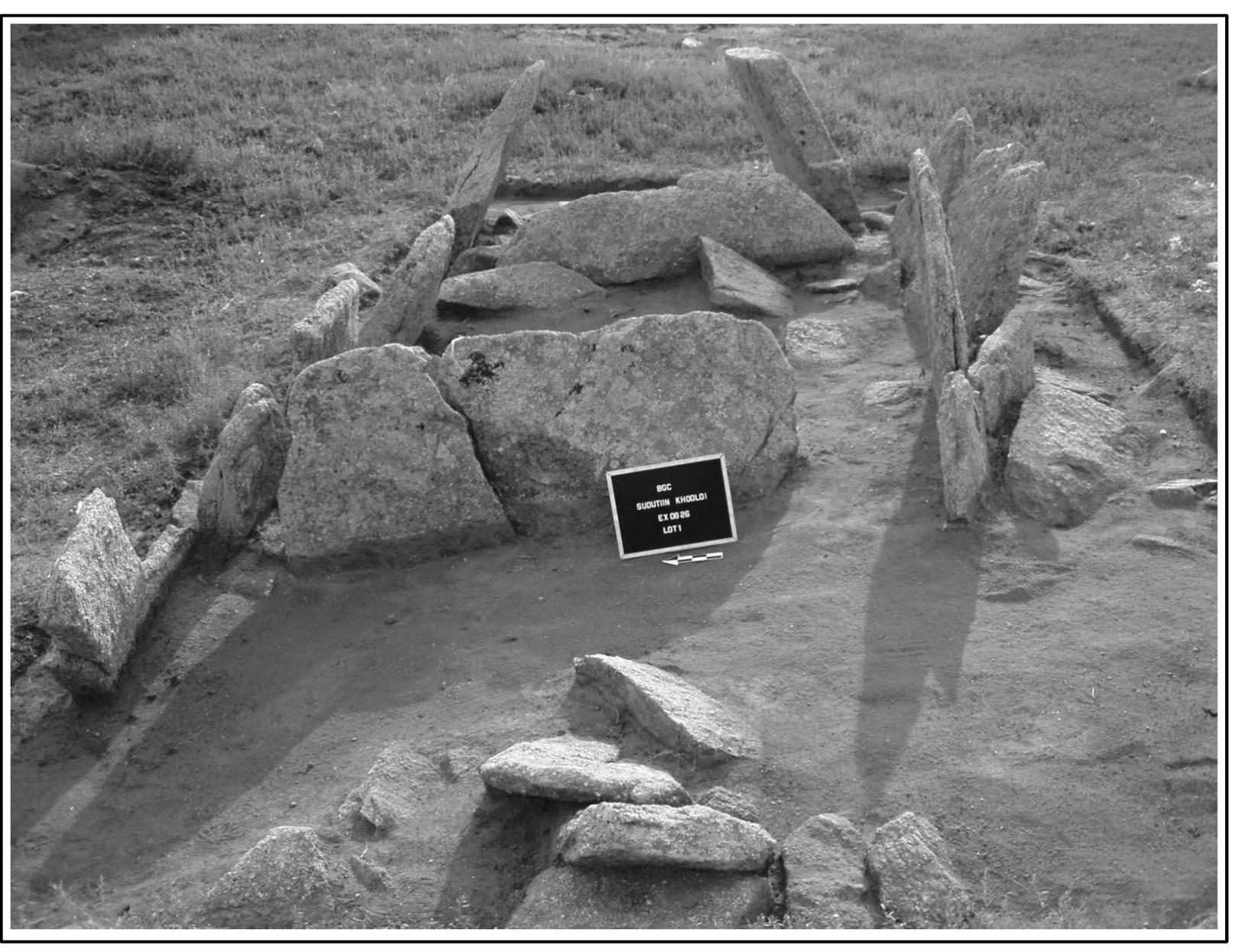 Plate 5. Slab burial located at Baga Gazaryn Chuluu 
