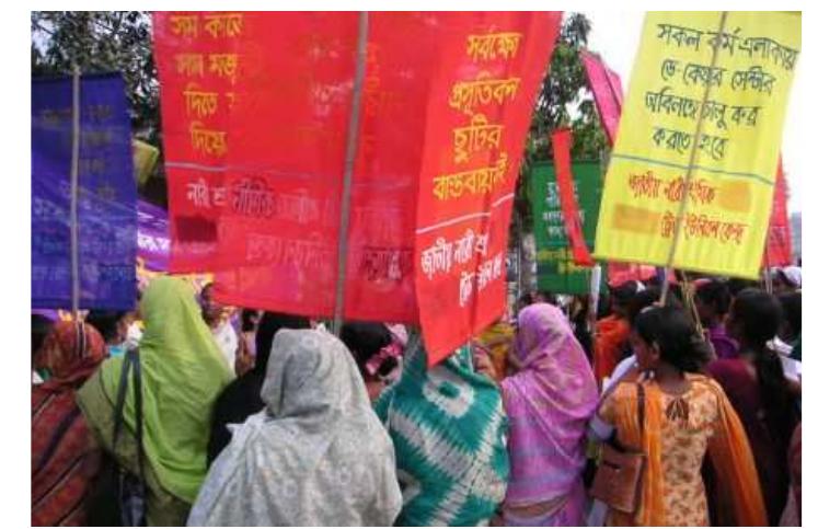 41) their ANTI-GQOWTY agPiltalions The mMarcners OL tne Women 8s Movement Nad
asserted an intimate control of women over fire in the home to make a claim for
heir strength and autonomy. Marching against the burning of women in the 1980s,
he women’s movement proclaimed, “Hum Bharat ki nari hain, phool nahin,
chingari hain” (We are the women of India; we are sparks, not flowers). In 1987, in
erocious nationwide mobilizations in praise of the figure of sati, organized by a
1ewly powerful Hindu Right, the women marchers heard their own slogan echoed
yack in monstrous form. “We are the women of India; we are sparks, not flowers,”
rere chanted by women members of the Rani Sati Sarva Sangh, an organization tha
valorized the strength of Hindu womanhood, claiming that because women were
lames they ascended pyres to die on their husbands.
 This protracted event-space of Roop Kanwar’s immolation, which moves
hrough material objects and discourses (the pyre, the kerosene stove, the sari, the
logan, the newspaper report), and is relayed through the channels of mass public
nd affect, also then finds its mana workers. We have only to see the long dark thé
hen began, in the 1990s, with the encroachment of the ideologies and discourses
he Hindu Right into Indian private, social, and public life. But the strange energi
hat Kanwar’s death released also attached to all kinds of partial objects, entering
he dream images of ordinary Indians to return in more and more terrifyingly
iccentuated forms in the decades to come.
