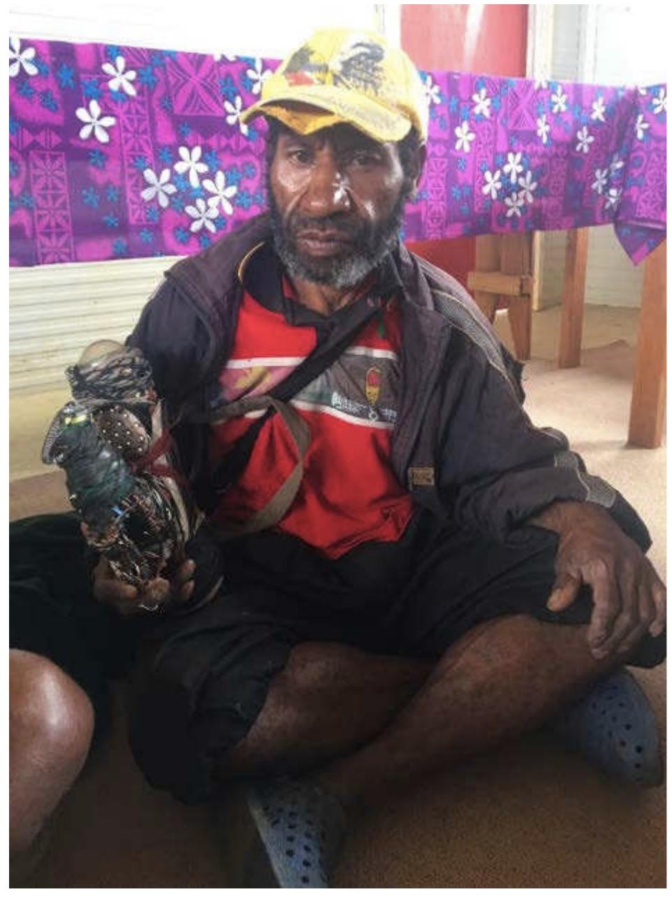 Dephanie, Mt Hagen (with Lauren Reed) 