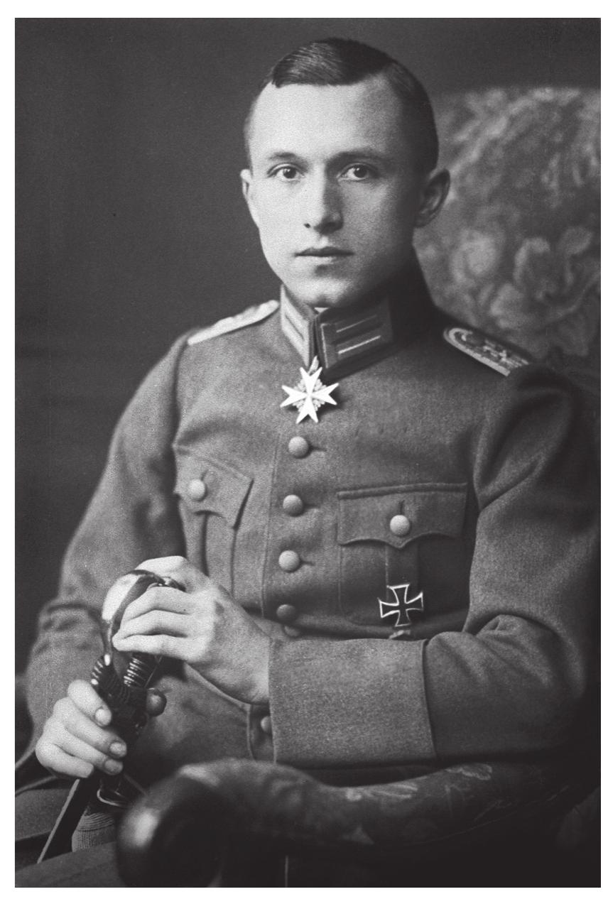 Fig. 2: Ernst Jiinger (1920). 