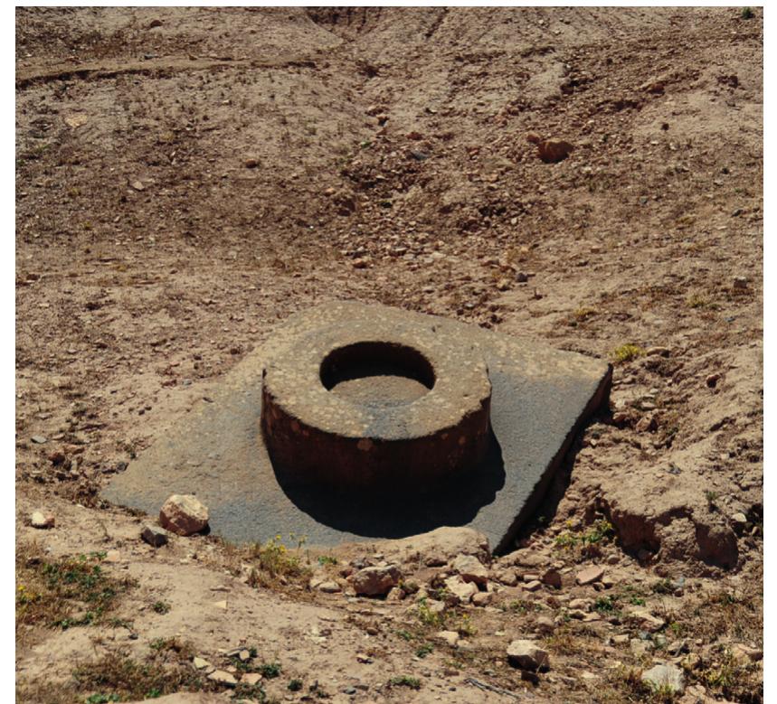 Mia Xalifa kutubxonada yaramas bolishga tayyor.