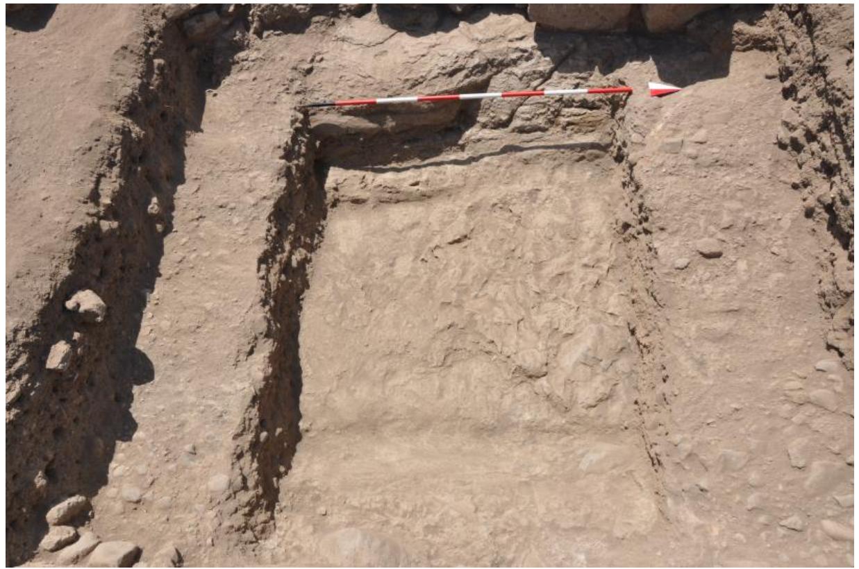 Fig. 14. View of the bottom of the tagliata of Road 3 (331). Note the deep traces of wear at both sides (GPR; Author: R. Apostol).  Table 4. Quantification of ceramics (by pottery class and number of fragments) retrieved from the glareates of ROAD 3 (Author: M. D’Acri). 