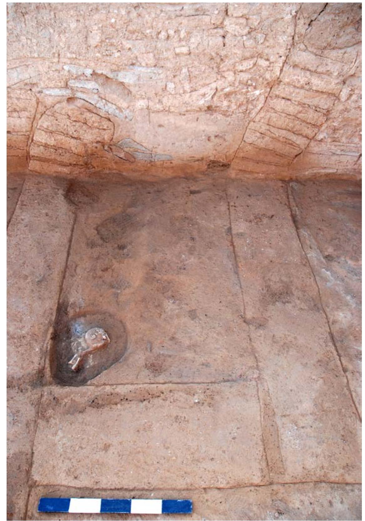 Trpartite Building (PDF) Architecture and Social Continuity at Neolithic Tell Sabi Abyad ...