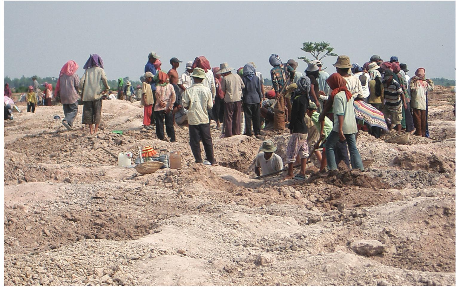 3 2006 FE KEAEABMH. Vin Laychour kK  